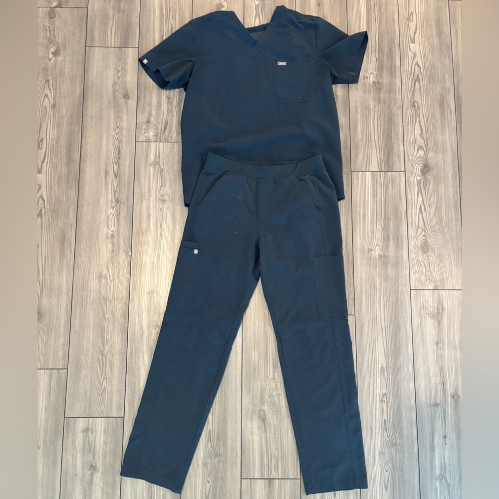 FIGS Scrubs Set | Dark Harbor